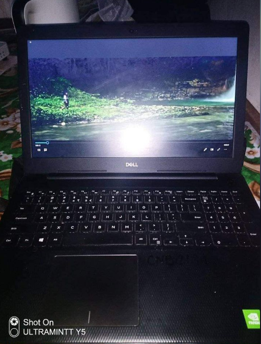 Dell laptop i7