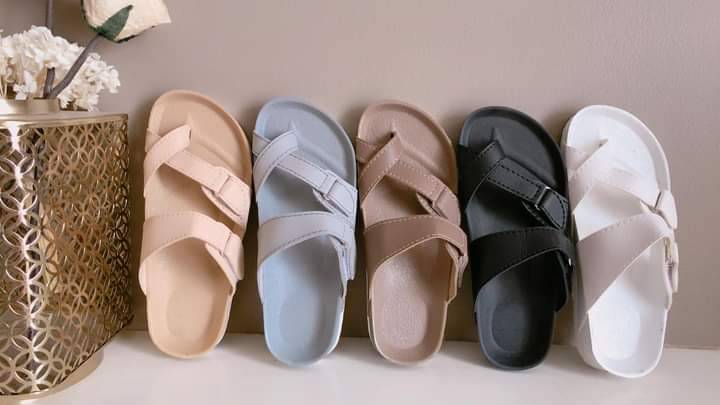 SLIPPERS FOR WOMEN