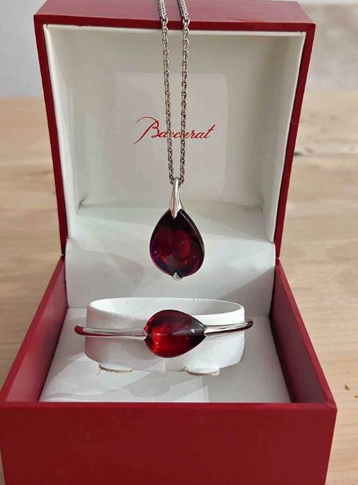 Luxury Baccarat necklace and bracelet