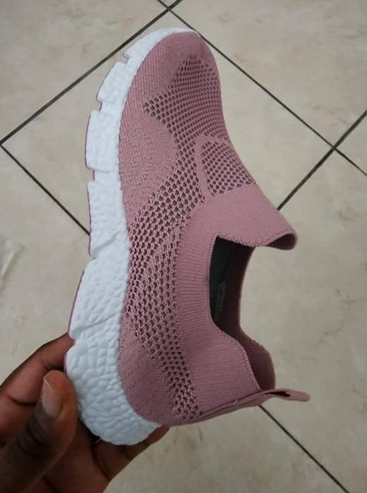 Ladies shoes for exercise